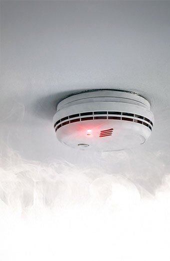 /uploads/2025/04/smoke-alarm-being-installed.jpg